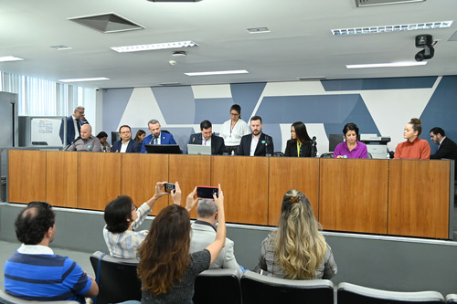 Debate também contou com a colaboração de parceiros importantes, que contribuíram ativamente para a construção da proposta, como a Prefeitura de Extrema, a Seapa e a Faemg