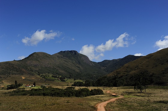 PE_Serra_do_Brigadeiro-dentro